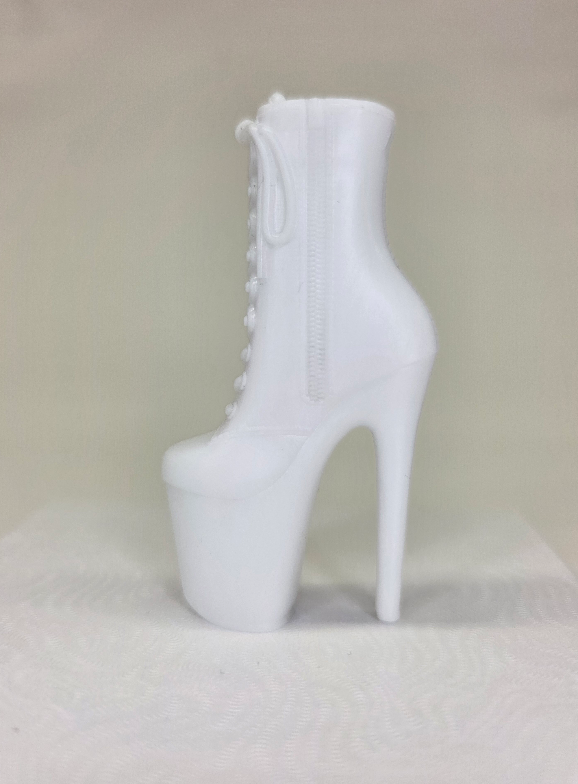 Platform Ankle Boot Pendant Necklace Snow White - Zipper
